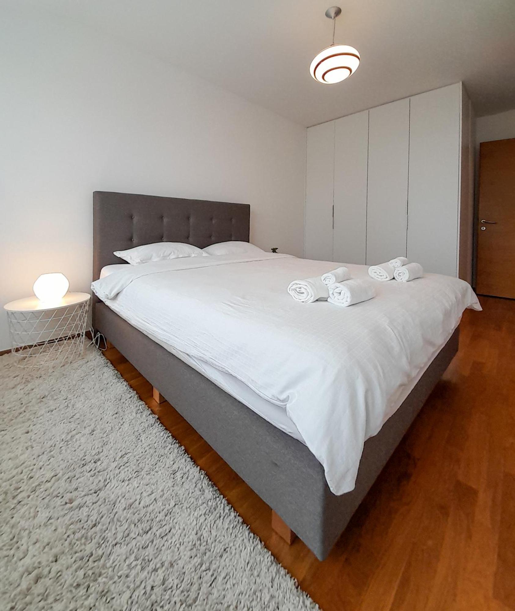 Apartman Lumi Arena 萨格勒布 外观 照片