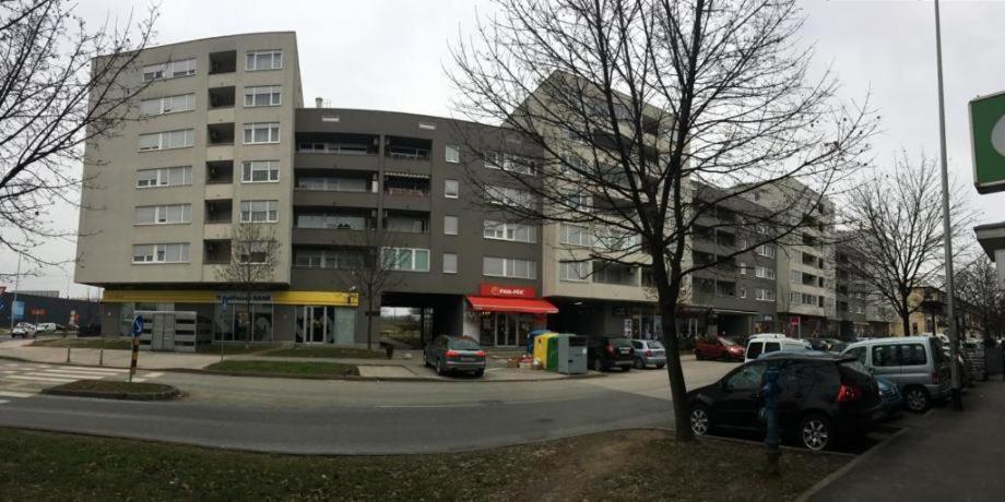 Apartman Lumi Arena 萨格勒布 外观 照片