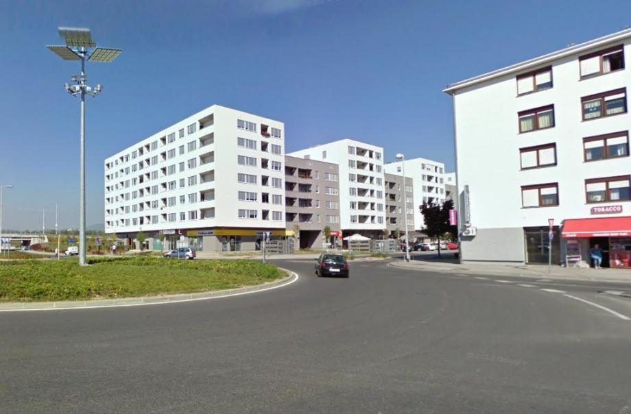 Apartman Lumi Arena 萨格勒布 外观 照片